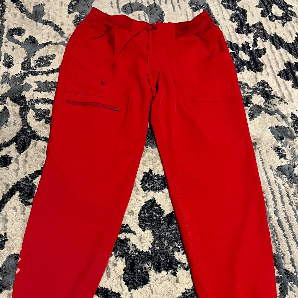 Red HeartSoul Low-Rise Joggers (S/MP)